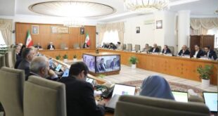 توصیه عارف به نخبگان و تریبون‌داران