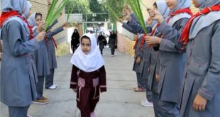 بحران آب به بازار پوشاک مدرسه رسید؛ پارچه‌ها کم کیفیت شدند