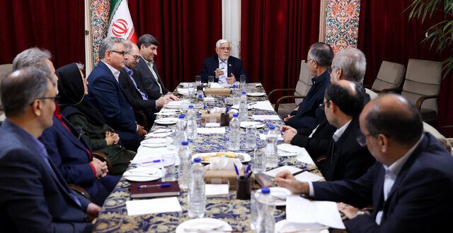 در دهههای اخیر نوعی قهر اعلامنشده علوم اجتماعی و انسانی با نظام حکمرانی وجود داشته است