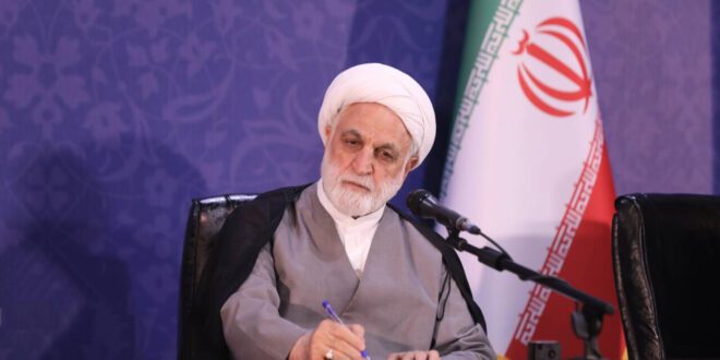 قوه قضاییه برای بهبود معیشت مردم کمک‌کار دولت است