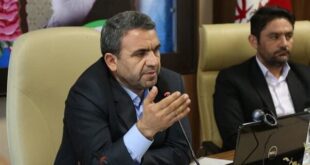 هیچ مدرسه غیر دولتی حق خروج از ساختار تعلیم و تربیت رسمی را ندارد