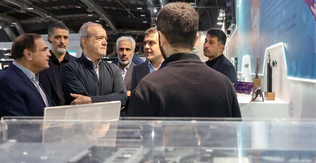 باید نسبت به ارتقای کیفیت و صادرات محصولات فناورانه اقدام کنیم