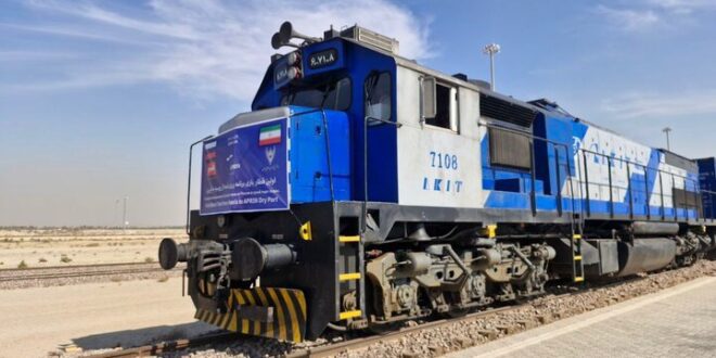 ورود اولین قطار روسی به بندر خشک ریلی تهران