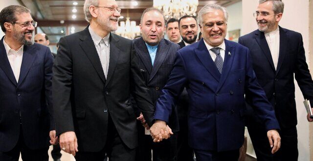 مسیر تجارت ایران و پاکستان باید به هدف ۱۰ میلیارد دلار برسد