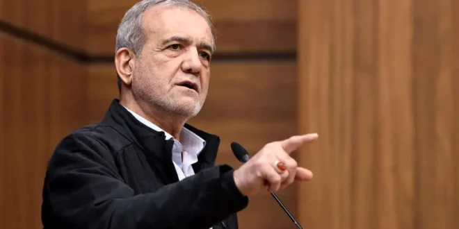 باید با مردم صادق و شفاف باشیم/ با همکاری مردم مشکلات حل می‌شود