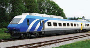 رجا به راه‌آهن بازگشت