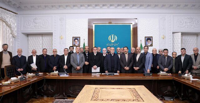 اتخاذ ۴ تصمیم مهم دولت و مجلس برای حمایت از بازار و فعالان اقتصادی
