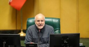 آمریکا نسبت به دانشجوی ایرانی کینه‌ای تاریخی دارد