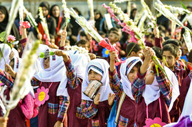 اجرای اجباری شدن پیش‌دبستانی در بازه‌ای ۵ ساله انجام می‌شود