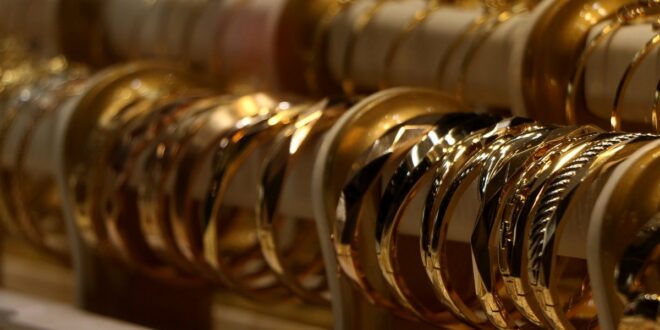 قیمت طلا و سکه امروز ۱۵ دی ۱۴۰۴