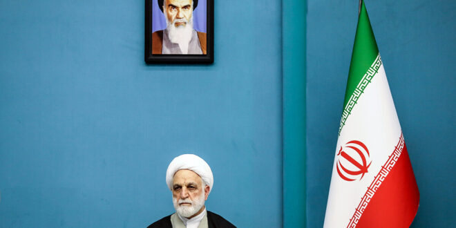 باید از فعالیت کسانی که قصد برهم زدن امنیت کشور را دارند، جلوگیری شود