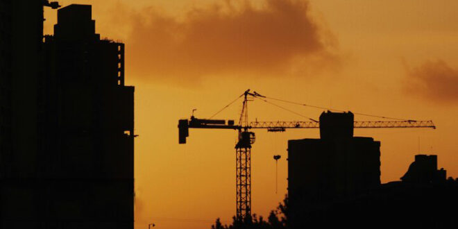 هشدار کارشناسان/دولت دنبال قطع زنجیره تولید مسکن است