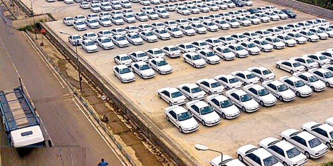 عقبگرد قیمت خودرو در هفته اول اسفند