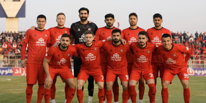 تراکتور در اندیشه یکه تازی