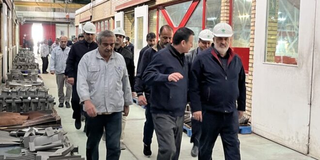 کارکنان نیروگاه‌ها سنگربانان تولید برق هستند