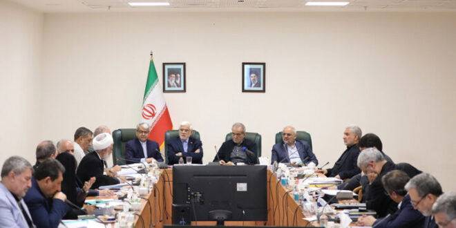 بررسی اقدامات دولت در بازسازی مناطق آسیب‌دیده از جنگ در هئیت دولت