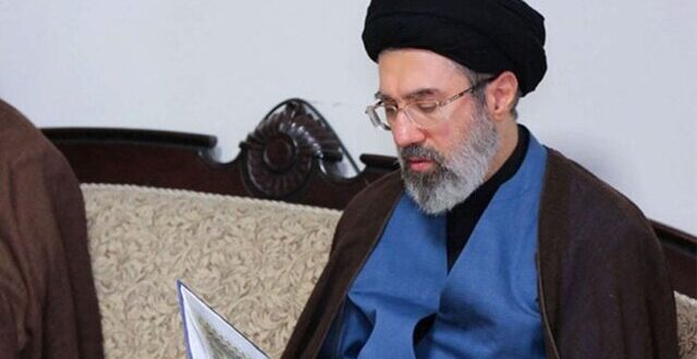 رهبر انقلاب درگذشت مادر شهیدان مظفر را تسلیت گفتند