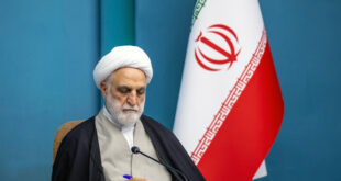 خبرنگار متعهد، هم‌سنگر رزمندگان پشت لانچر است