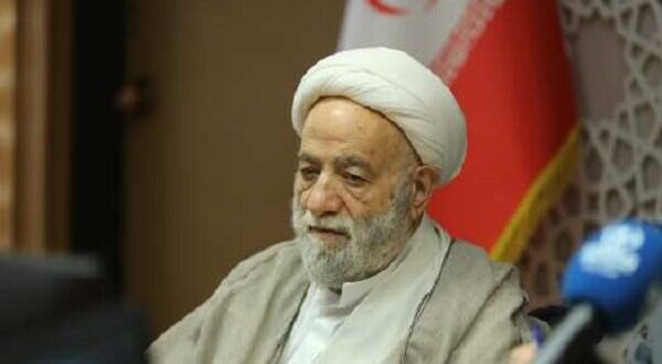 تذکر مدیر مدرسه اثرگذارتر از تذکر روحانی است