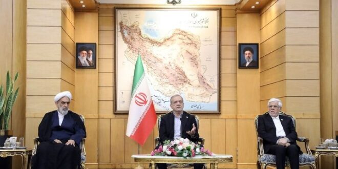 با قدرت از مواضع ایران در مجامع بین‌المللی دفاع خواهیم کرد