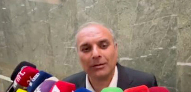 📌 عمان: مذاکرات با ایران درباره تنگه هرمز به پایان رسیده است وزارت خارجه عمان: 🔹مذاکرات با ایران درباره تنگه هرمز به پایان رسیده است، اما اجرای تفاهمات و ازسرگیری کامل حمل‌ونقل دریایی از این آبراه، به نتایج مذاکرات گسترده‌تر میان ایران و آمریکا بستگی دارد. 🔹ما با تشدید تنش‌ها مخالفیم و بر ادامه مسیر دیپلماسی برای دستیابی به صلح پایدار تأکید می‌کنیم.